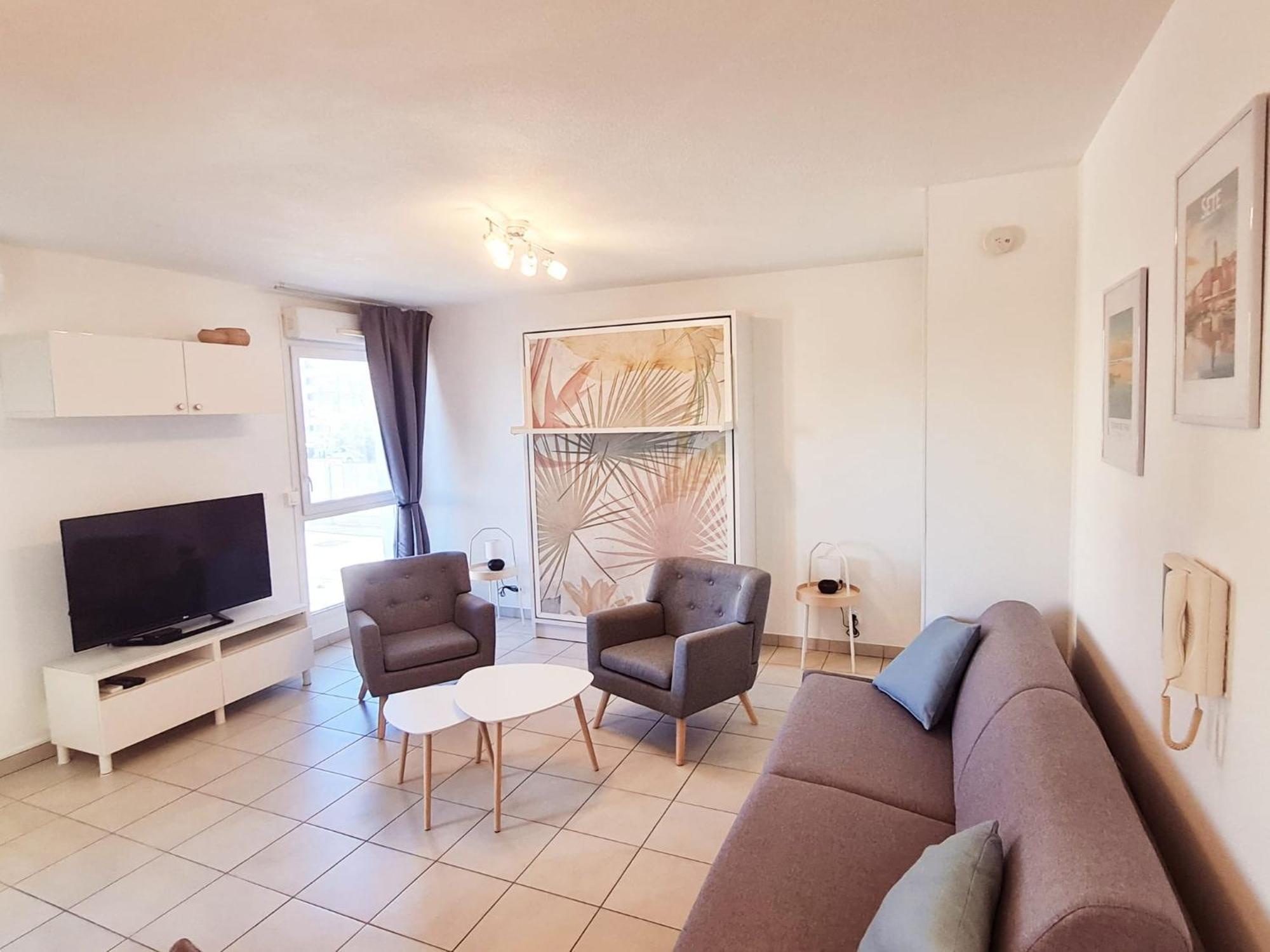 A La Avec Piscine Apartment Sete