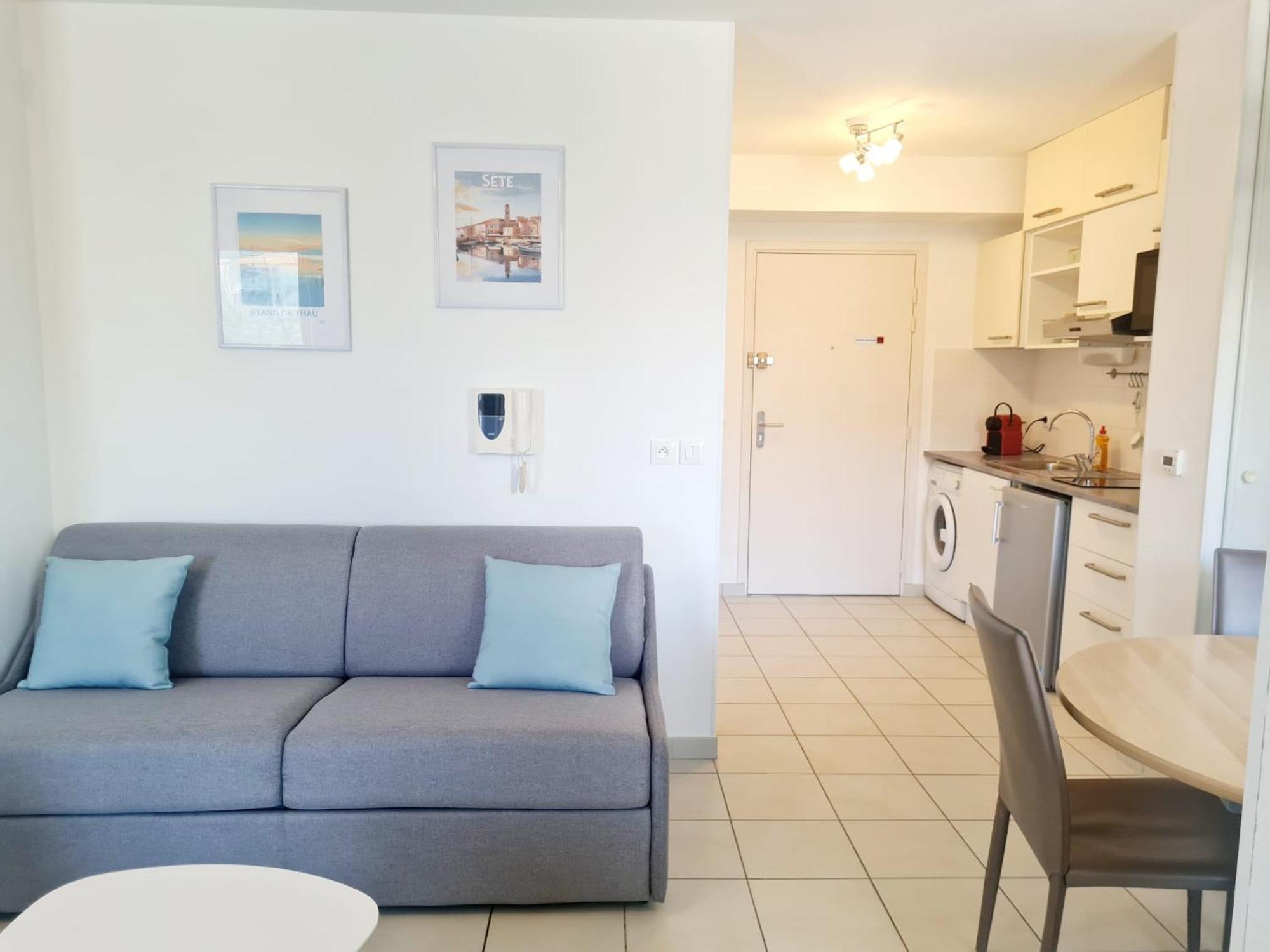 A La Avec Piscine Apartment Sete